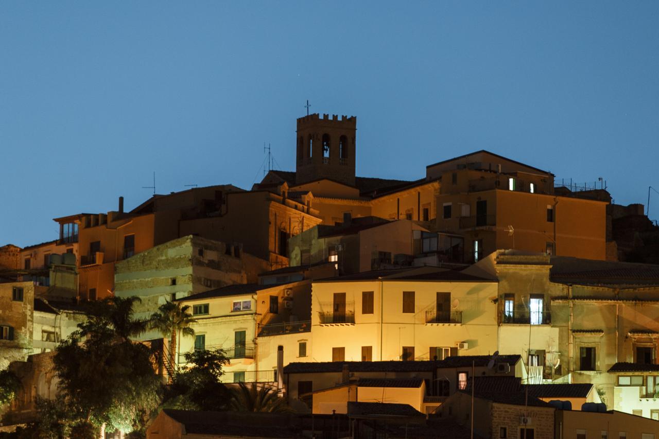 B&B Batara - "La Terrazza Del Centro" Agrigento Buitenkant foto